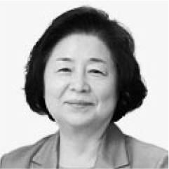The portrait photo of Yeo Jung-sung, chairman of the Evaluation and Compensation Committee of KB Financial Group